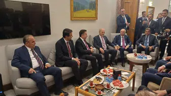 TBMM Başkanı Kurtulmuş'tan iktidar ve muhalefet kulislerine ziyaret