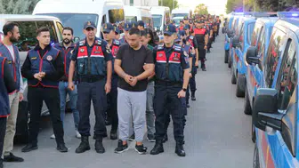 Şırnak’ta JASAT operasyonu ! 26 aranan şahıs yakalandı