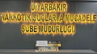 Diyarbakır'da uyuşturucu kuryesine operasyon : İç beden muayenesinden 83 kapsül eroin çıktı