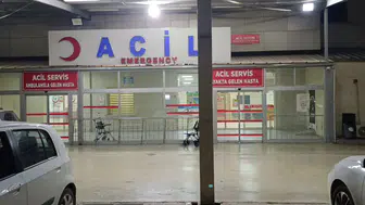 Adana Kozan'da bıçaklı kavga : 1 yaralı