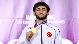 Bilecikli güreşçi Salih Yusuf Yazıcı dünya ikincisi oldu