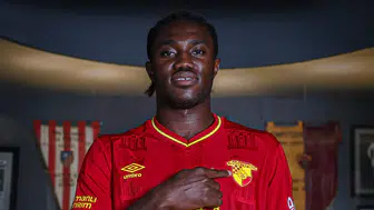 Göztepe, Richard Akonnor'u renklerine bağladı