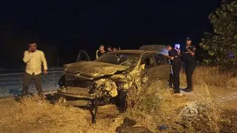 Malatya'da tır ile 2 otomobil çarpıştı : 7 kişi tedavi altına alındı
