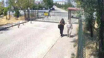 Eskişehir'de yaşlı adamı dolandırma girişimi : 8 yaşındaki torunu kurtardı