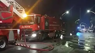 Kocaeli'de yangın : Markette hasar oluştu