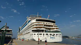 Bodrum Limanı'na iki kruvaziyer gemisi geldi