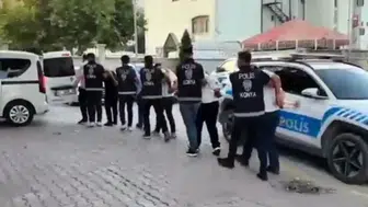 Konya'da kamyonetin camını kırarak içerdeki para ve altınları çalan 5 şüpheli tutuklandı