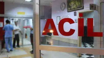 İzmir'de bir genç kaldığı otelde hareketsiz halde bulundu