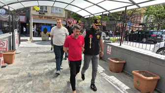 Eskişehir'de evine gelen arkadaşını öldüren ev sahibi ve 3 şüpheli adliyede
