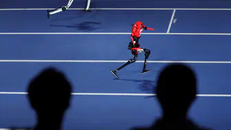 Çin’in insansı robotu Lightning, 100 metrede Usain Bolt’un dünya rekorunu geçti