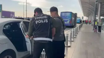 Gözaltına alınan 'Manifest' grubunun menajeri Tolga Akış adliyeye sevk edildi