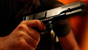 Manisa'da berber dükkanına silahlı saldırı : 2 ölü