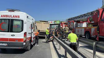 Bolu’da feci kaza : Yolun karşısına geçmek isteyen yaşlı adama otomobil çarptı