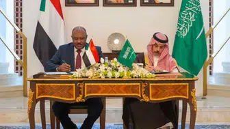 Suudi Arabistan Dışişleri Bakanı Ferhan, Sudanlı mevkidaşıyla görüştü
