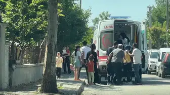 Bolu'da balkondan beton zemine düşen 21 yaşındaki genç kız yaralandı