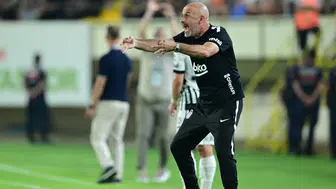 Beşiktaş, Alanyaspor deplasmanında kayıp