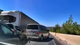 Muğla'da zincirleme kaza : 5 araç çarpıştı, bir kişi yaralandı