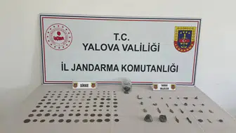 Yalova'da jandarmadan tarihi eser operasyonu : 256 parça sikke ve obje ele geçirildi