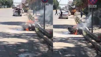 Muş'ta seyir halindeki motosiklet yandı : Maddi hasar meydana geldi