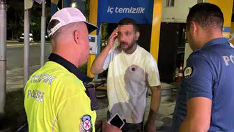 Aksaray'da park halindeki araca çarpıp kaçan sürücü alkollü çıktı