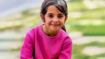 8 yaşında öldürülen Narin Güran, mezarı başında anıldı
