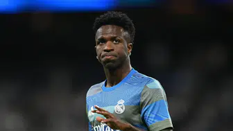 Vinicius Junior, Real Madrid ile 2032 yılına kadar anlaşmaya vardı