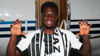 Beşiktaş'ın yeni transferi Ernest Poku'dan ilk açıklama