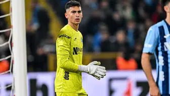 Hull City, 17 yaşındaki kaleci Deniz Dönmezer'i kadrosuna kattı
