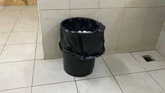 Hastanede çöpte bebek bulundu