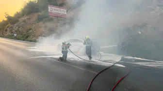 8 milyon TL'lik Mercedes göz göre göre küle döndü ! Elektrikli otomobilin yangını 12 saat sürdü