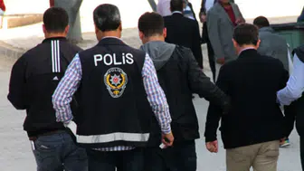 Edirne'de iki araç durduruldu: 9 düzensiz göçmen yakalandı