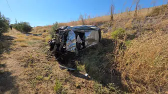 Manisa'da otomobil takla attı : Biri ağır 2 kişi yaralandı