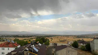 Meteoroloji uyarmıştı : Bingöl'de kısa süreli sağanak etkili oldu