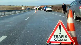 Giresun'da panelvan şarampole devrildi : Kazada sürücü yaralandı