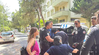 Menteşe'de telefonla konuşan motokurye polise direndi