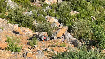 Alanya'da motosiklet uçuruma yuvarlandı : sürücü hayatını kaybetti, 1 kişi yaralandı