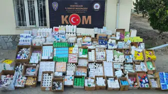 Uşak'ta operasyon ! 5 bin 958 kutu tarihi geçmiş hayvansal ele geçirildi