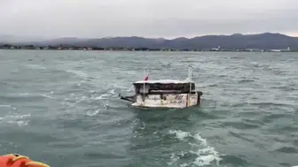Zimbabve'de yolcu feribotu alabora oldu : Onlarca ölü ve kayıp var
