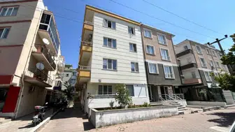 Apartmandaki ilaçlama sonrası acı olay : 9 yaşındaki çocuk öldü, anne yoğun bakımda