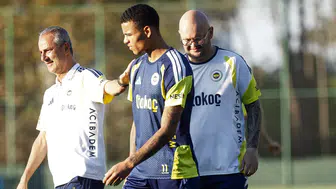 Fenerbahçe'nin Lyon maçı kamp kadrosu açıklandı