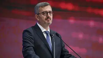 'Demokrasilerde meşruiyetin yegane kaynağı millettir'