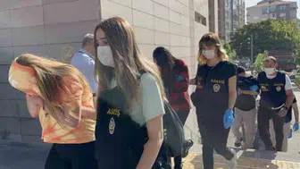 Samsun'da fuhuş operasyonu : 4 şüpheli tutuklandı, 3 kadın kurtarıldı