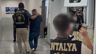 Antalya'da yetkili servis dolandırıcılığı : 2 şüpheli gözaltına alındı