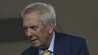 Aziz Yıldırım, 'Kendine kulüp bul' dedi