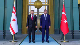 Cumhurbaşkanı Yardımcısı Yılmaz, KKTC Başbakanı Üstel ile bir araya geldi
