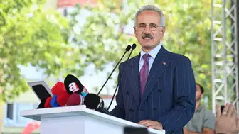 Trabzon'un 16,2 kilometrelik raylı sistem projesinde temel atıldı