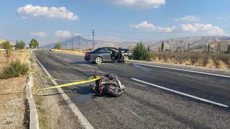 Malatya'da otomobil ile çarpışan 23 yaşındaki motosikletli öldü