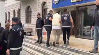 Yasa dışı geçiş operasyonu : 29 düzensiz göçmen yakalandı