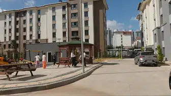 TOKİ'nin Kiralık Sosyal Konut Projesi'nde örnek daireler tanıtıldı