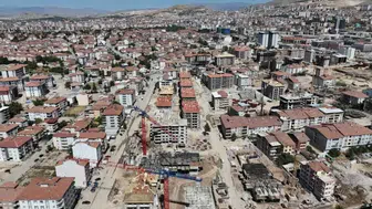 Malatya'daki deprem davasında rapor çelişkisi